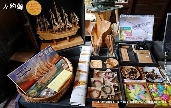 Amphawa Chaipattananurak Ananchai Thai Boat Museum4.jpg