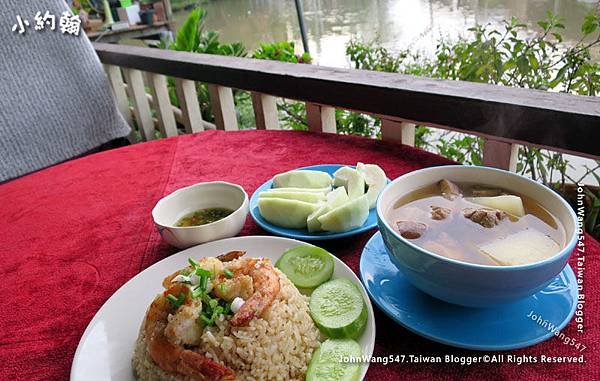 Breakfast in Baan Malihom Homestay Amphawa.jpg