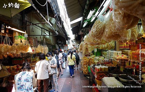 Bangkok Chinatown market.jpg