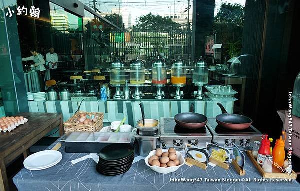 Urbana Sathorn Bangkok Hotel breakfast3.jpg