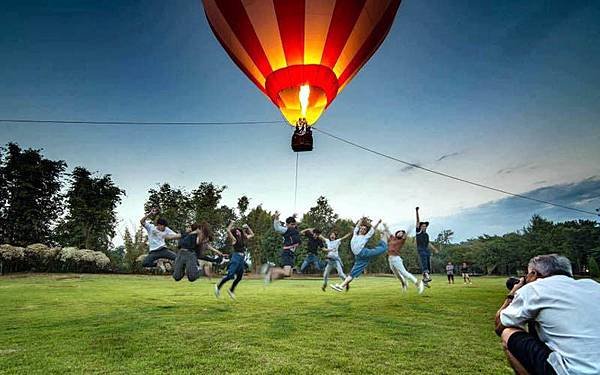 Chiangmai Hot Air Balloon Ride1.jpg