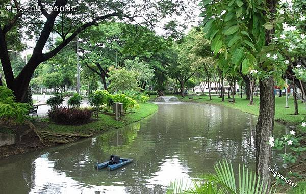 曼谷自由行園Lumphini Park2.jpg