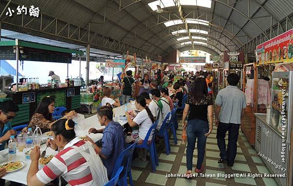 Wat Saman-Food court.jpg