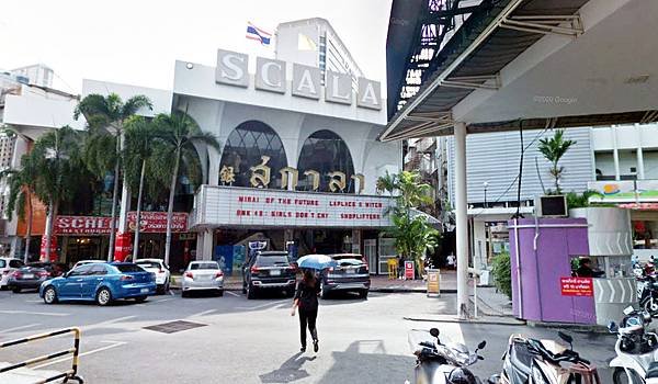 Scala Movie theater Bangkok.jpg