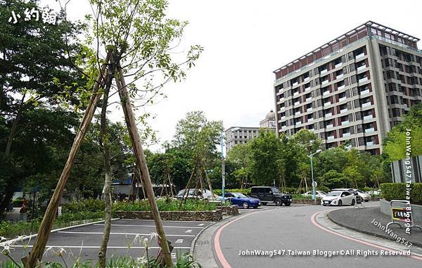 宜蘭礁溪溫泉公園泡腳池2.jpg
