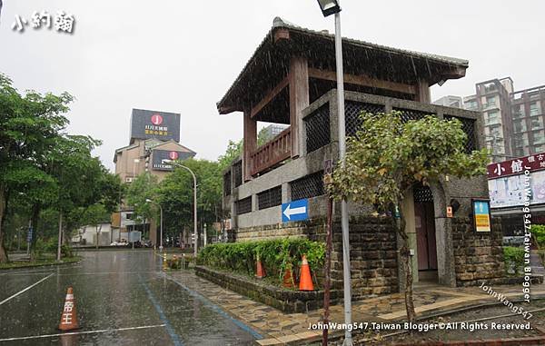 宜蘭礁溪地景廣場泉泡腳池6.jpg