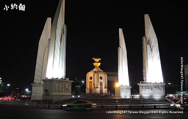 曼谷民主紀念碑Democracy Monument4.jpg