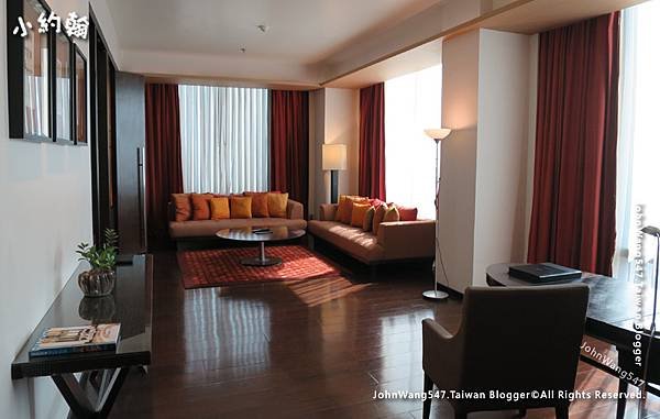 VIE Hotel Deluxe Suite Bangkok2.jpg