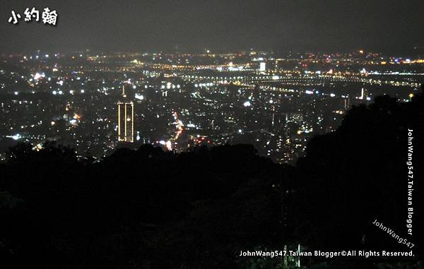 陽明山中國文化大學夜景.jpg