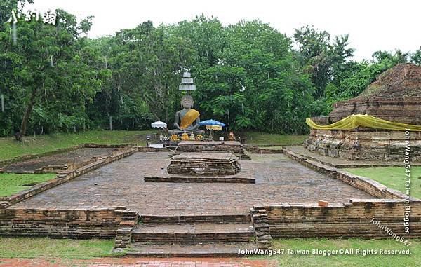 Wat That Kaow(Thatkhao)Chiang Mai清邁塔考寺2.jpg