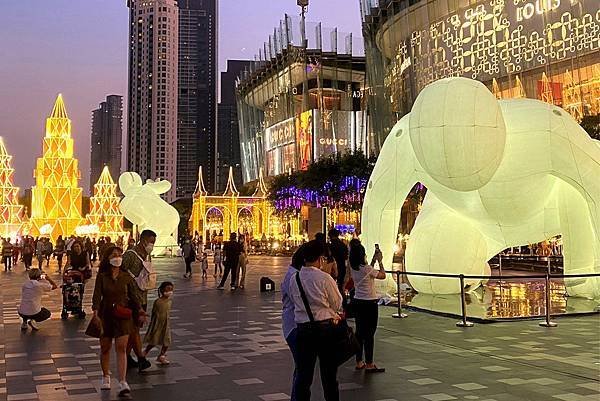 曼谷金色耶誕城ICONSIAM Bangkok Illumination3.jpg