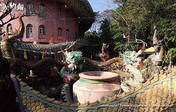 Wat Samphran蟠龍寺3.jpg