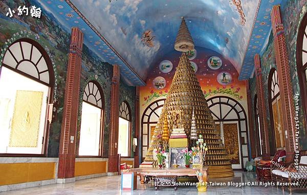 Wat Samphran泰國蟠龍寺12.jpg