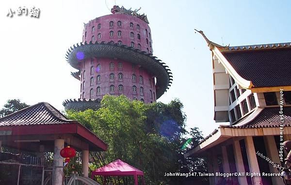 Wat Samphran泰國蟠龍寺10.jpg