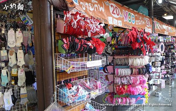 Kwan Riam Floating Market shops5.jpg