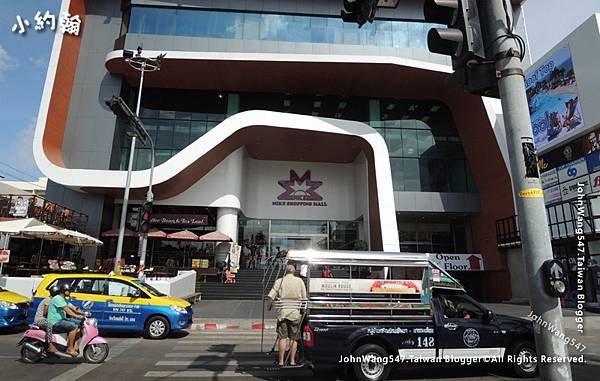 Pattaya songthaew Taxi Mike mall.jpg