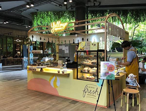 Yellow Spoon bakery bangkok Central Eastville.jpg