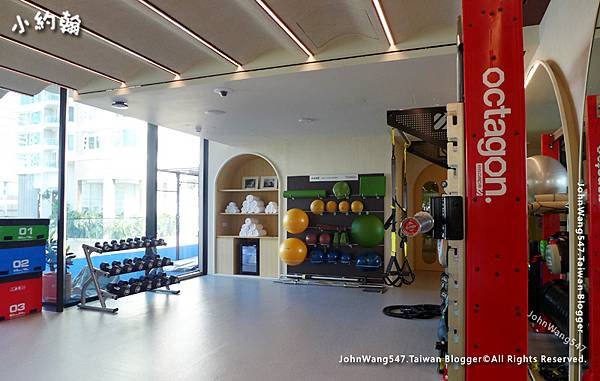 The Standard Bangkok Mahanakhon Hotel gym.jpg