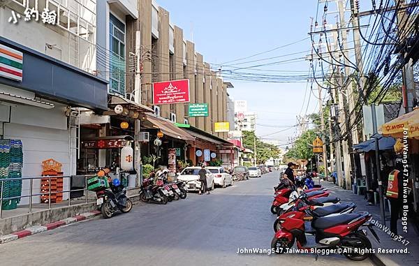 Massage shops Sukhumvit 79 Bangkok On nut.jpg