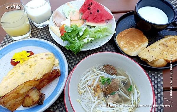 Sea Sand Sun Resort &amp; Villas Breakfast5.jpg