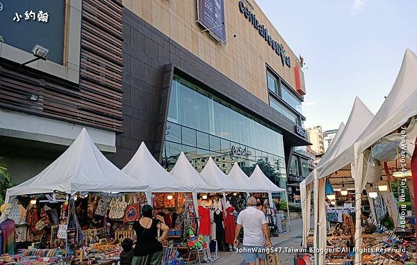 CentralFestival Pattaya Beach.jpg