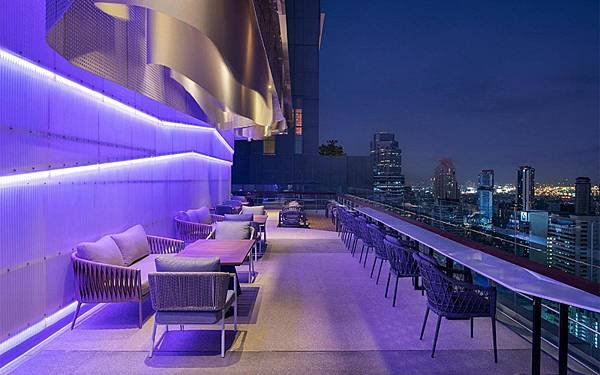 Mode Sathorn Hotel Bangkok view restaurant.jpg