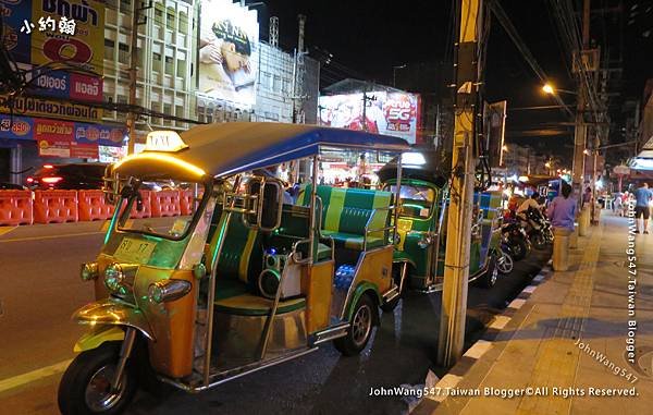 tuk tuk Huahin night market華欣夜市.jpg