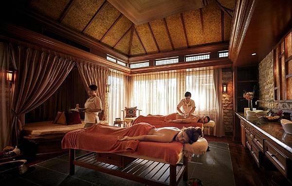 Shangri-La Tanjung Aru Resort spa room.jpg