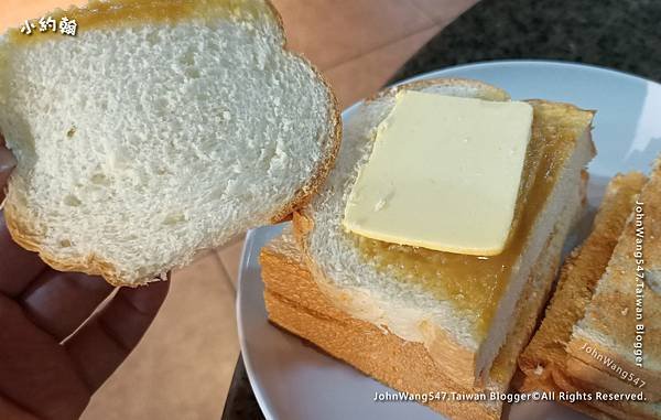 Fook Yuen富源冷牛油咖椰白麵包White Bread Butter Kaya.jpg