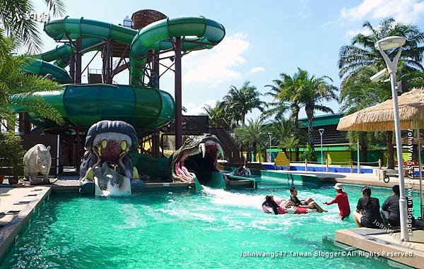 Columbia Pictures Aquaverse pattaya water park9.jpg