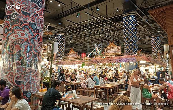 ICONSIAM SookSiam Foodcourt.jpg