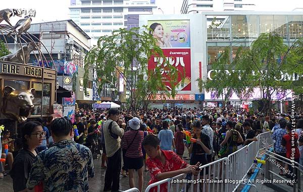 曼谷潑水節Songkran@Siam Square2.jpg