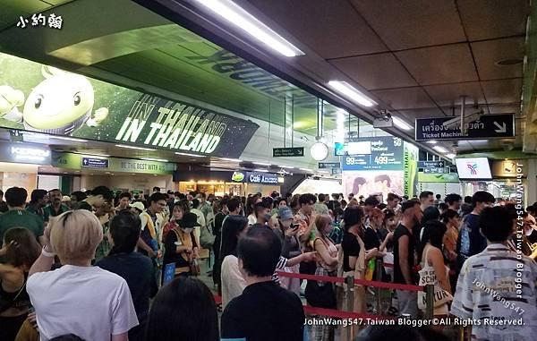 Songkran Festival BTS Siam.jpg