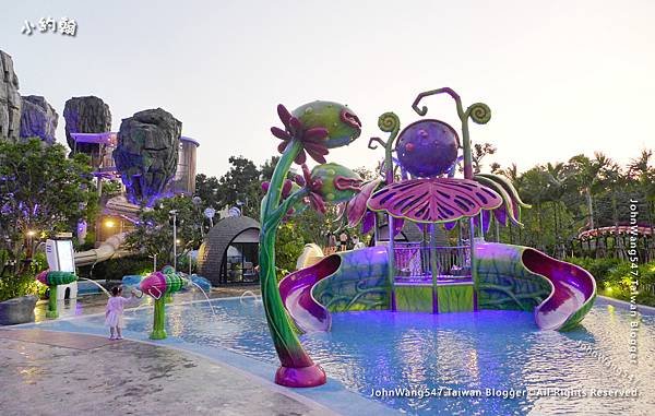 Grande Centre Point Space Pattaya water park5.jpg