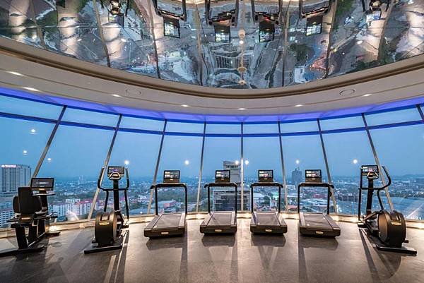 Grande Centre Point Space Pattaya GYM.jpg