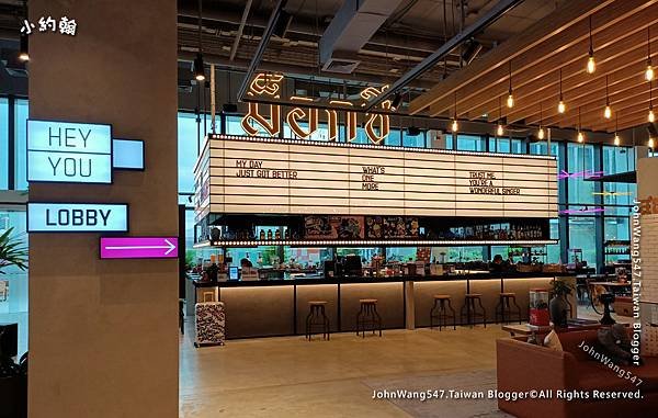 Moxy Bangkok Hotel飯店9樓lobby1.jpg