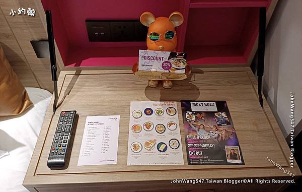 Moxy Bangkok Hotel飯店雙人房10.jpg