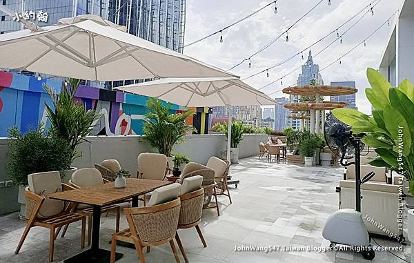 Moxy Bangkok Hotel outdoor relax zone1.jpg