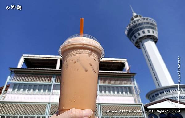 泰奶Samut Prakan Learning Park and Tower.jpg