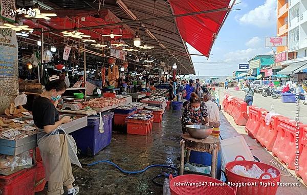 Samut Prakan Market3.jpg