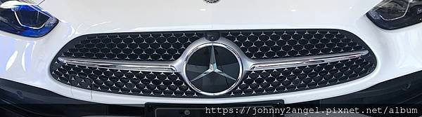 Mercedes-Benz 2022 C-Class C18