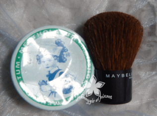 Maybelline礦物粉底-刷具2.png