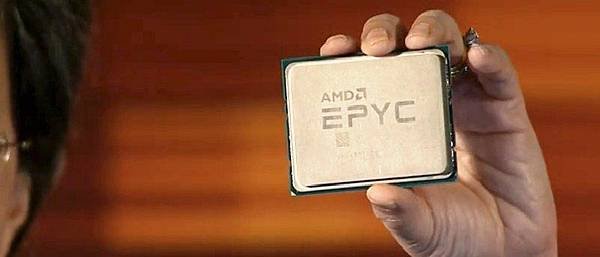 fad_2017_amd_epyc_lisa_su.jpg