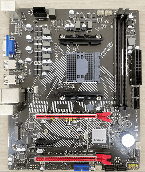 首款 AMD B550 晶片組主機板曝光.PNG