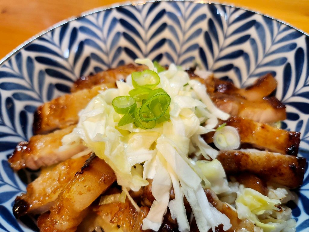 叉燒肉丼飯.jpg