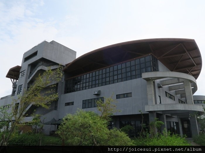 從生態園區拍館建築