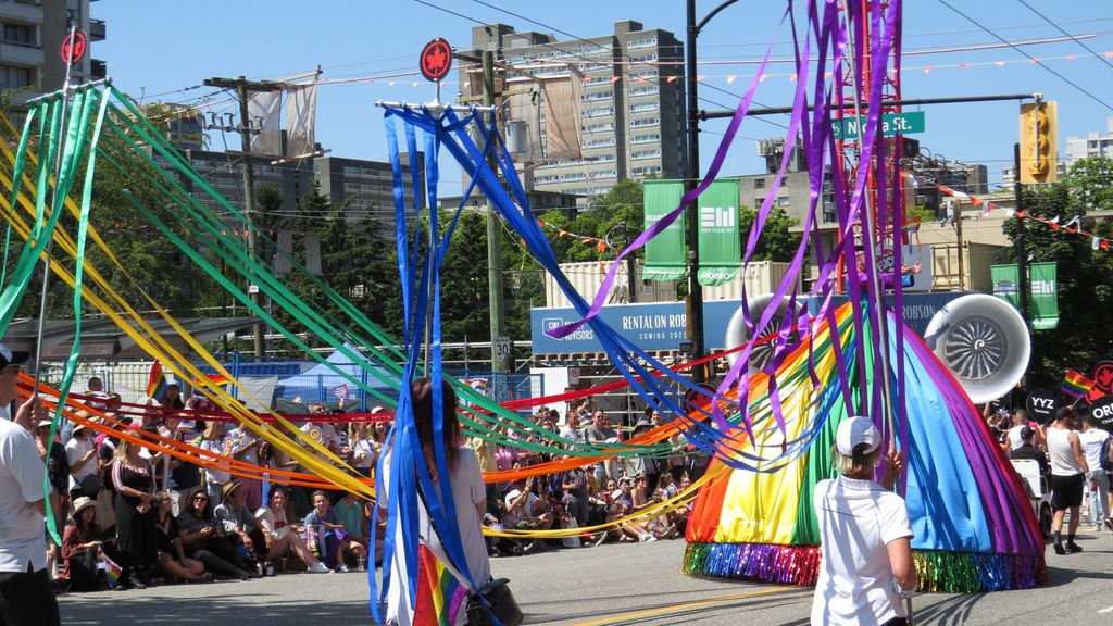 2019 Vancouver Pride Parade 0804-43