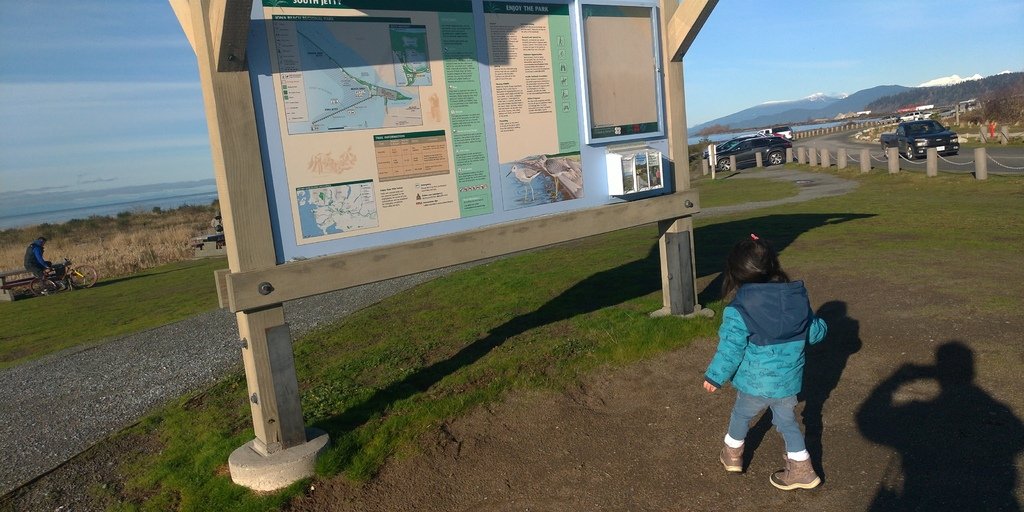 海琪的童書年代 20210203_101437_Iona Beach Regional Park.jpg