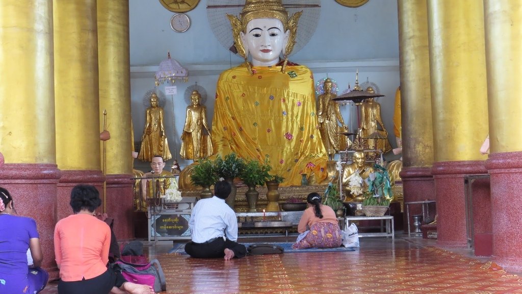 仰光 Shwedagon %26; St. Mary%5Cs 20141112_135100_Yangon.jpg