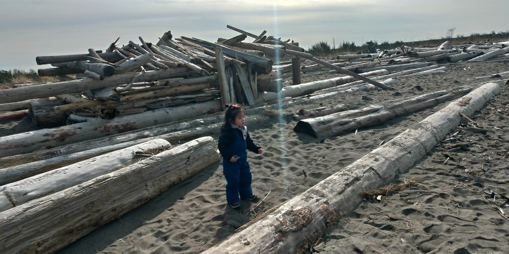 海琪初試啼聲 20210317_110356_Iona Beach Regional Park.jpg